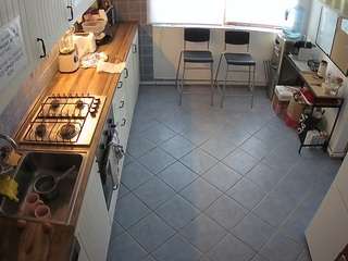 voyeurcam julmodels kitchen 2